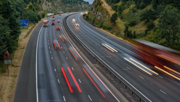 What to do if you break down on a motorway 